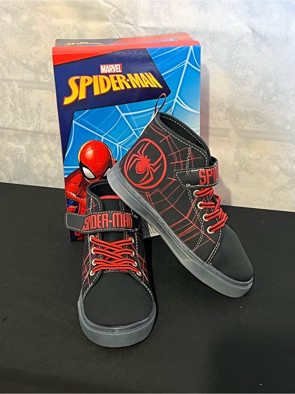 NIB Toddler Spider-Man Light Up High